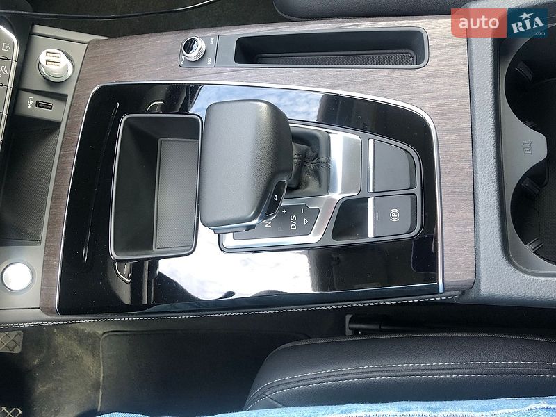 Внедорожник / Кроссовер Audi Q5 2023 в Львове