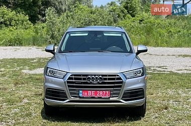 Внедорожник / Кроссовер Audi Q5 2017 в Киеве