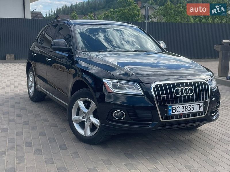 Позашляховик / Кросовер Audi Q5 2015 в Славському