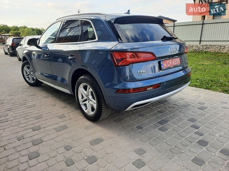 Внедорожник / Кроссовер Audi Q5 2018 в Тернополе фото 56 Внедорожник / Кроссовер Audi Q5 2018 в Тернополе