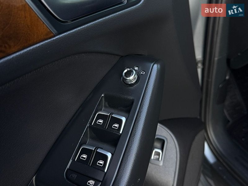 Позашляховик / Кросовер Audi Q5 2016 в Вінниці
