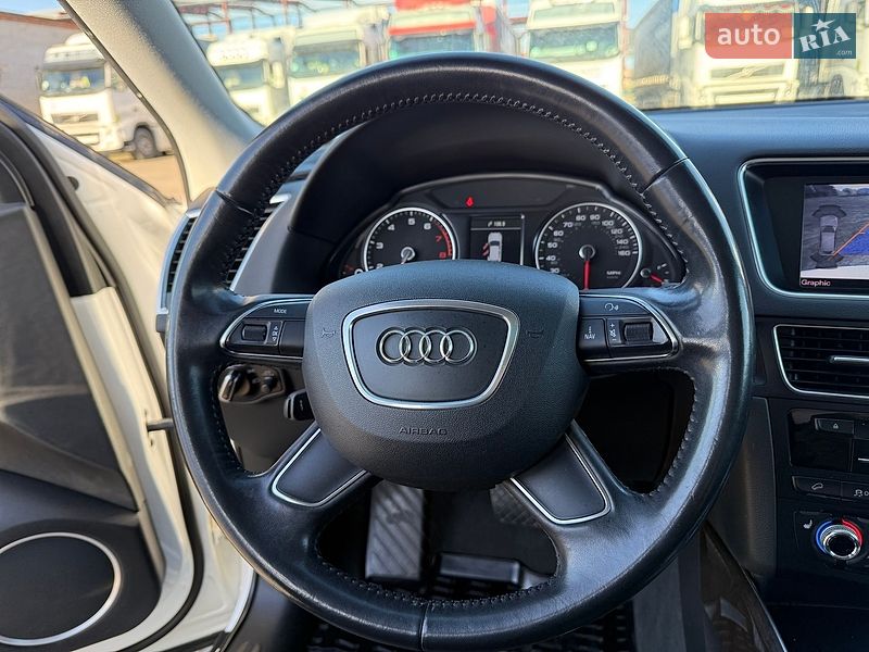 Внедорожник / Кроссовер Audi Q5 2013 в Луцке