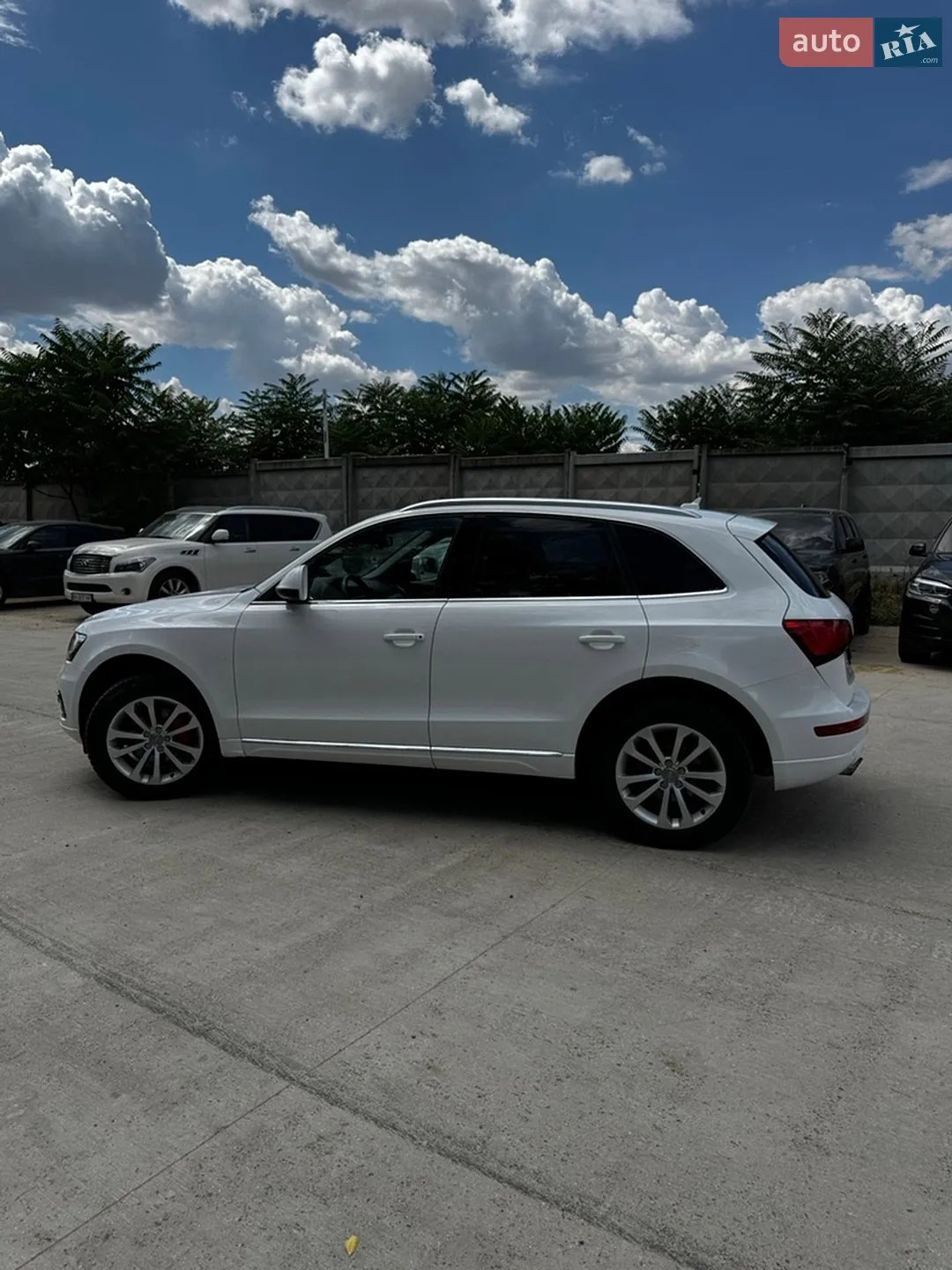 Audi Q5 2014 VIN WA1LFCFP7EA077848 фото оголошення 8 з 35