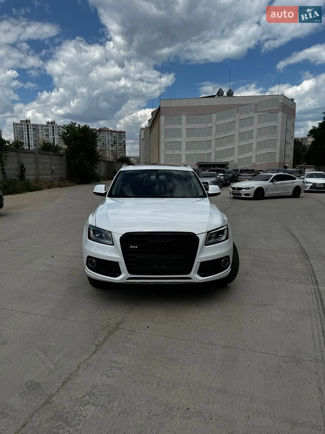 Audi Q5 2014 VIN WA1LFCFP7EA077848 фото оголошення 12 з 35