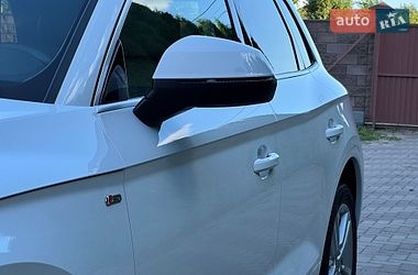 Позашляховик / Кросовер Audi Q5 2018 в Луцьку