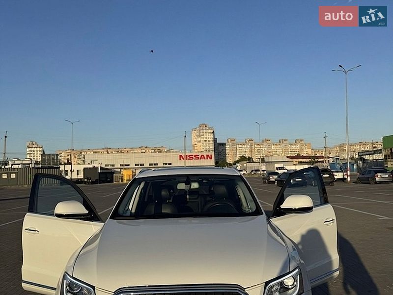 Позашляховик / Кросовер Audi Q5 2016 в Подільську
