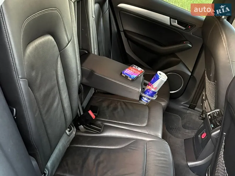 Audi Q5 2012 VIN WA1LFAFP2DA020010 фото оголошення 25 з 58