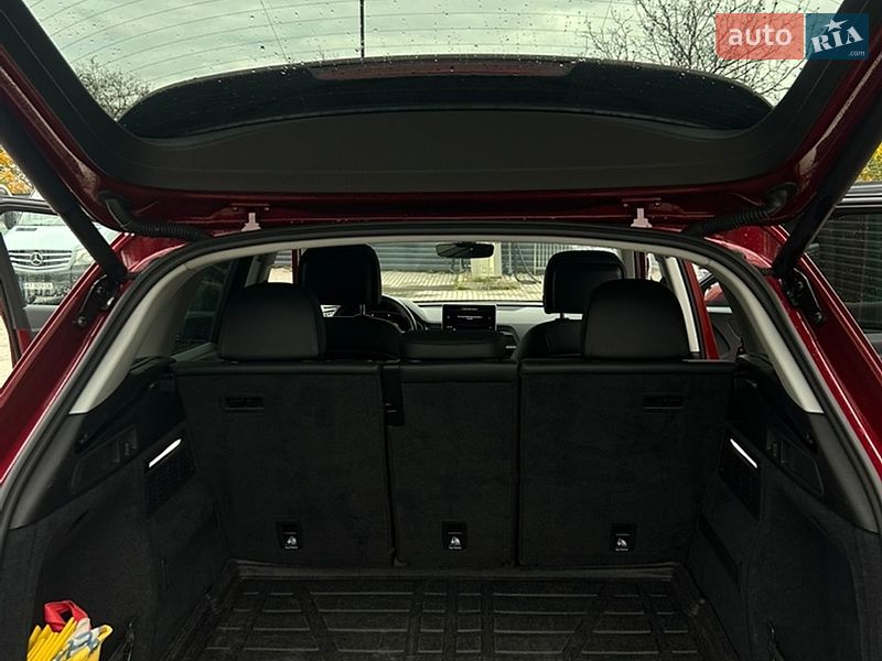 Позашляховик / Кросовер Audi Q5 2018 в Івано-Франківську