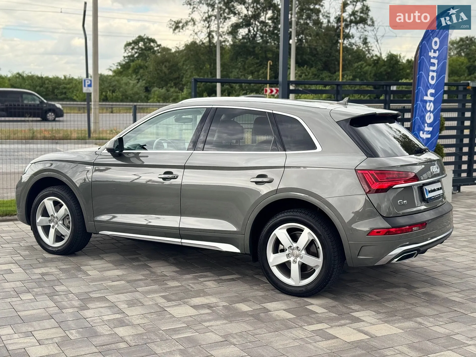 2022 Audi Q5 - мініатюра 9