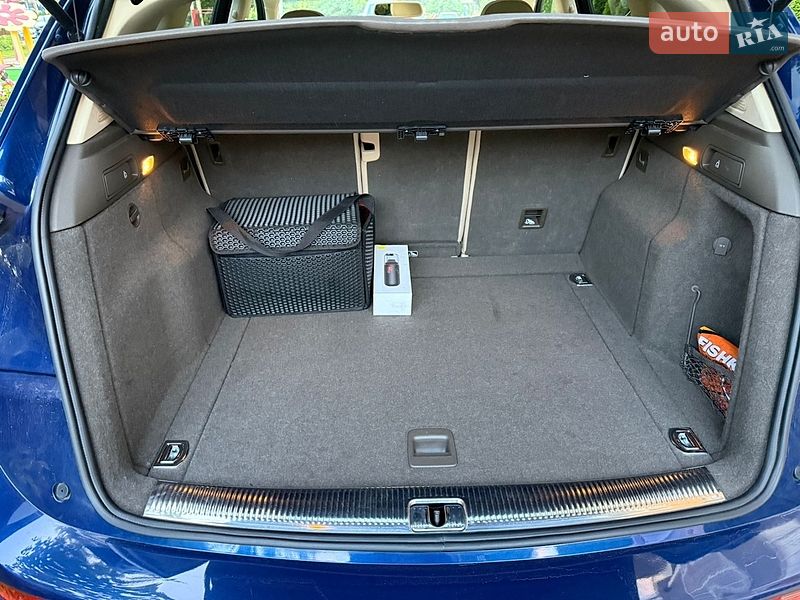 Внедорожник / Кроссовер Audi Q5 2015 в Киеве