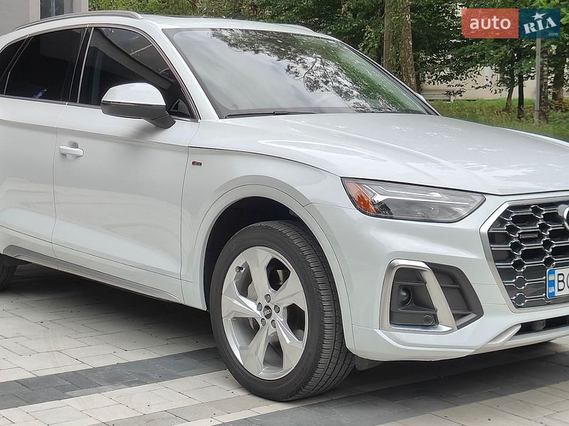 Позашляховик / Кросовер Audi Q5 2023 в Тернополі
