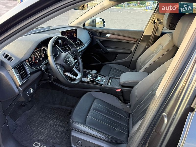 Внедорожник / Кроссовер Audi Q5 2020 в Львове
