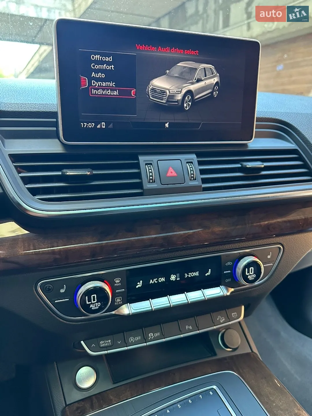 2017 Audi Q5 - мініатюра 21
