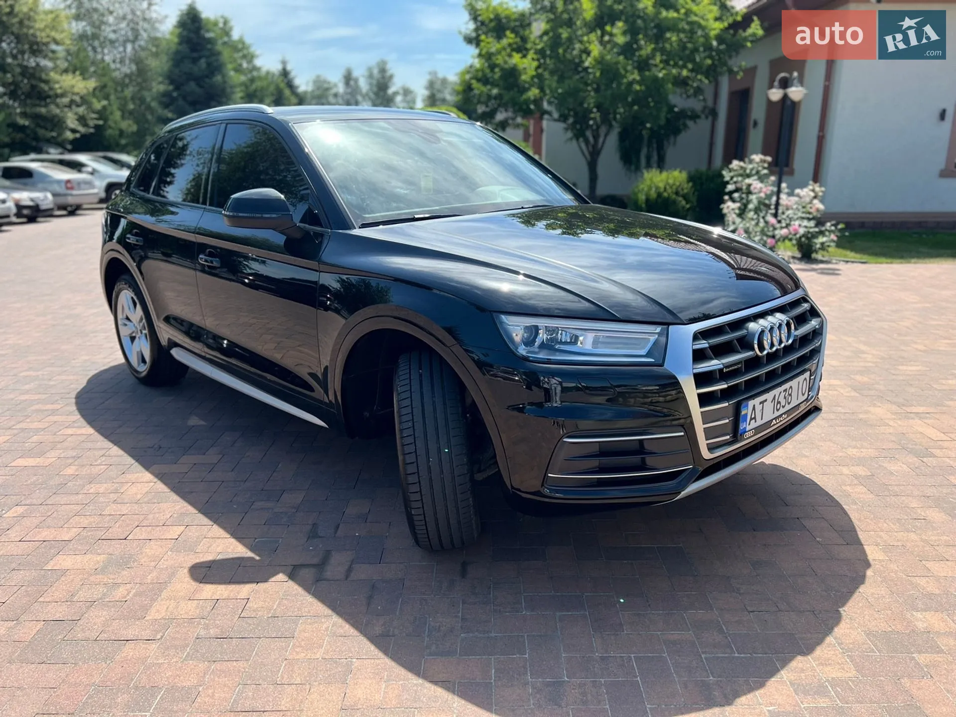 Audi Q5 2017 VIN WA1ANAFY1J2069837 фото оголошення 2 з 5