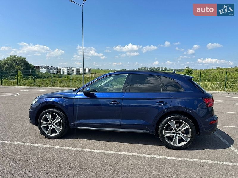 Внедорожник / Кроссовер Audi Q5 2019 в Ровно фото 3 Внедорожник / Кроссовер Audi Q5 2019 в Ровно