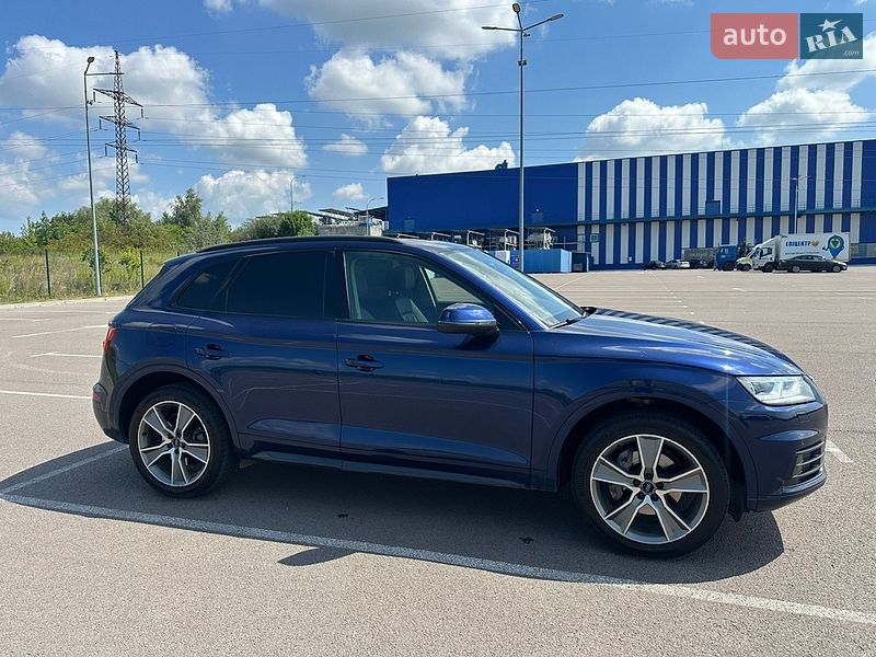 Внедорожник / Кроссовер Audi Q5 2019 в Ровно фото 9 Внедорожник / Кроссовер Audi Q5 2019 в Ровно