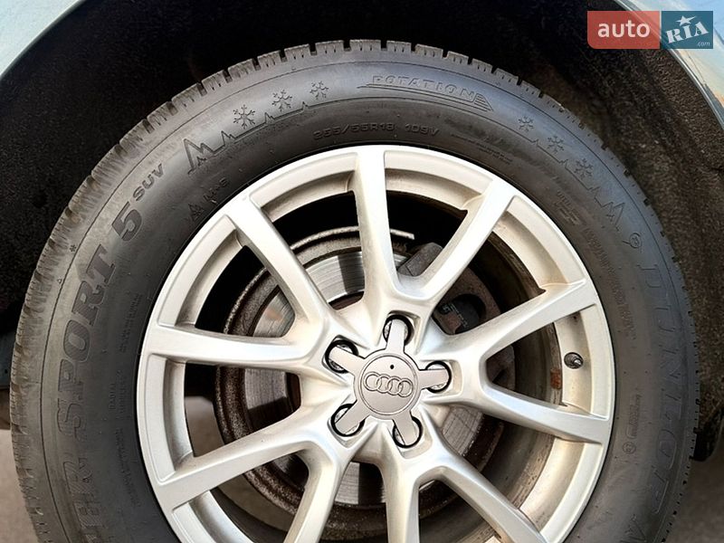 Позашляховик / Кросовер Audi Q5 2011 в Києві