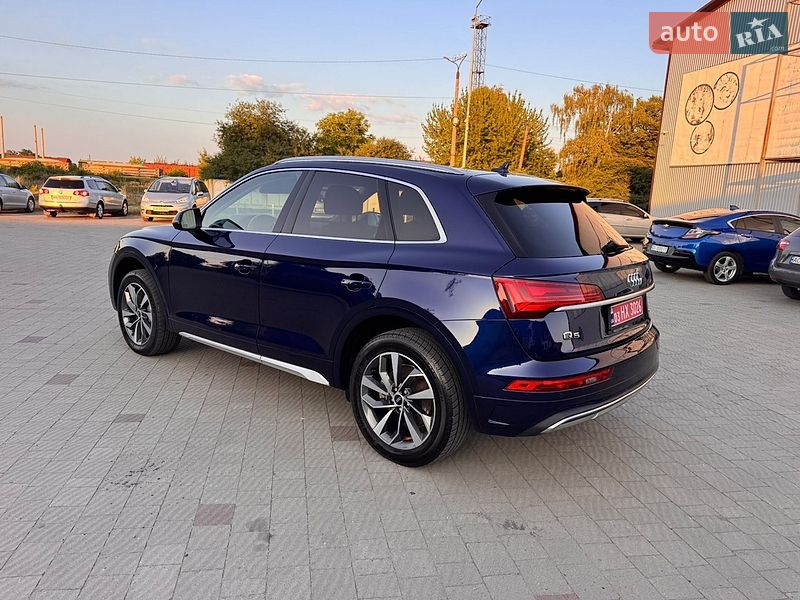 Внедорожник / Кроссовер Audi Q5 2021 в Владимире