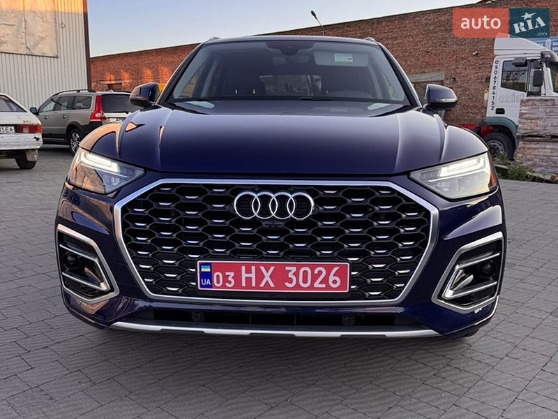 Внедорожник / Кроссовер Audi Q5 2021 в Владимире