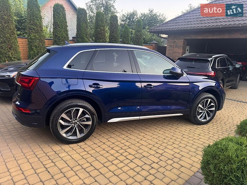 Внедорожник / Кроссовер Audi Q5 2021 в Владимире