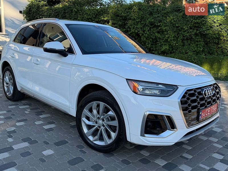 Позашляховик / Кросовер Audi Q5 2020 в Вишгороді