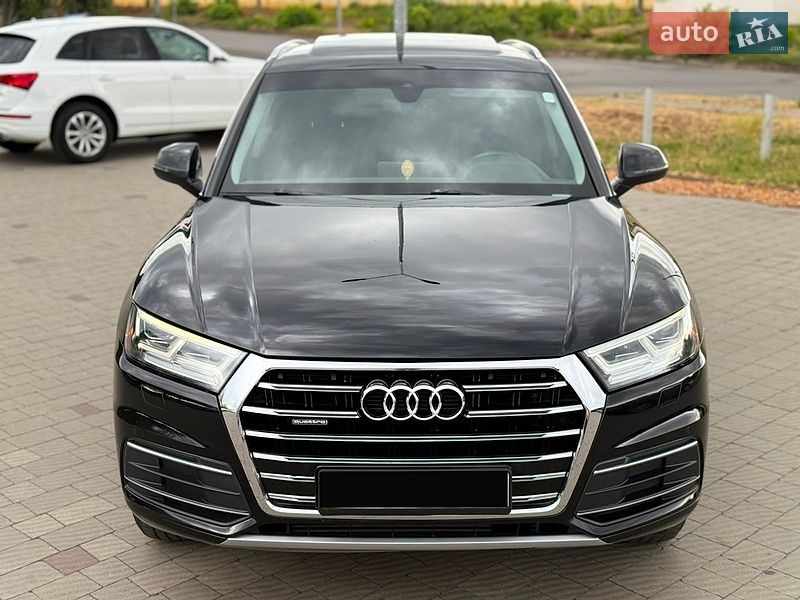 Внедорожник / Кроссовер Audi Q5 2018 в Владимире фото 2 Внедорожник / Кроссовер Audi Q5 2018 в Владимире