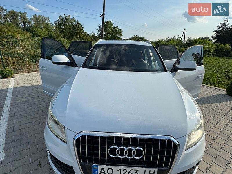 Внедорожник / Кроссовер Audi Q5 2014 в Виноградове