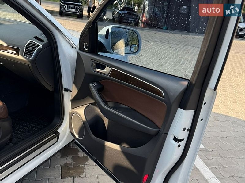 Внедорожник / Кроссовер Audi Q5 2014 в Виноградове