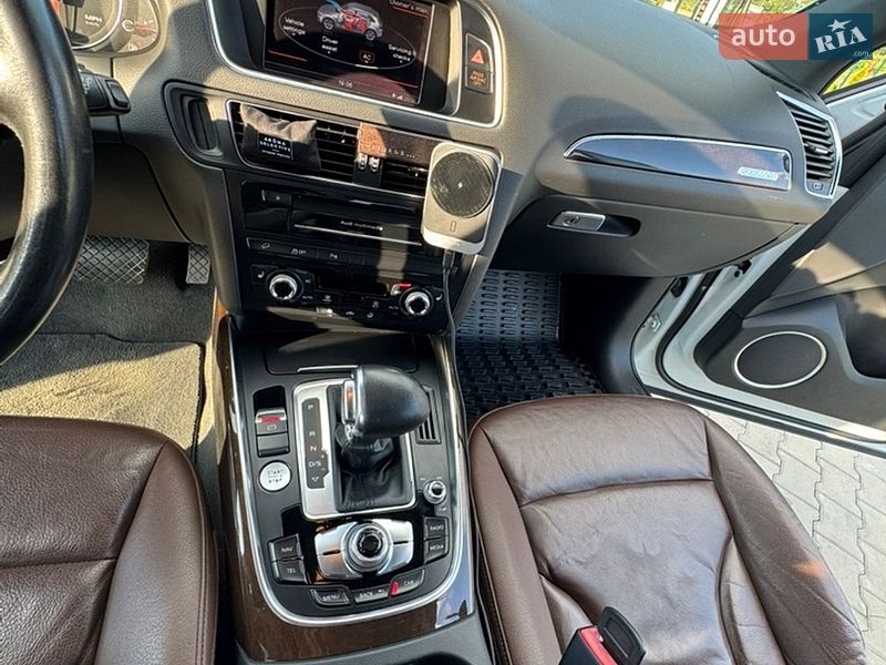 Внедорожник / Кроссовер Audi Q5 2014 в Виноградове