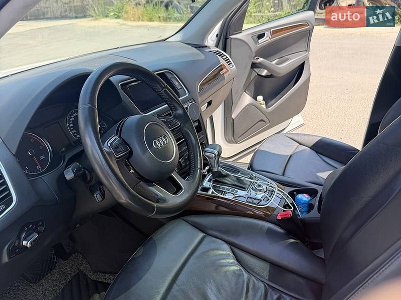 Внедорожник / Кроссовер Audi Q5 2015 в Одессе