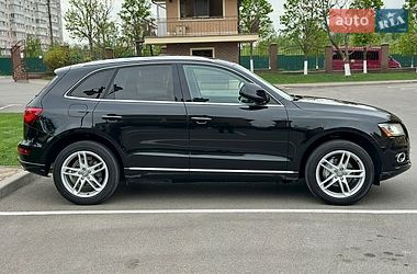 Позашляховик / Кросовер Audi Q5 2016 в Києві