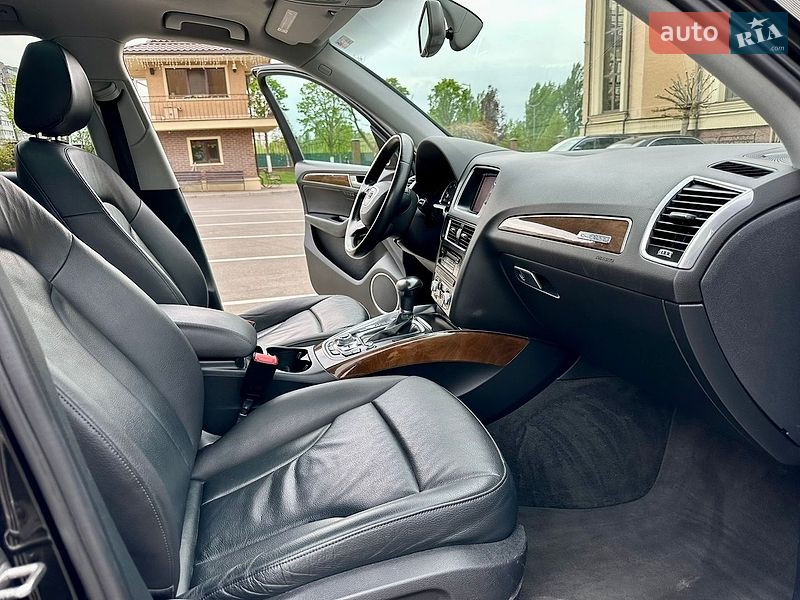 Позашляховик / Кросовер Audi Q5 2016 в Києві