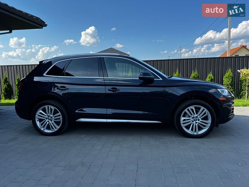 Внедорожник / Кроссовер Audi Q5 2018 в Луцке