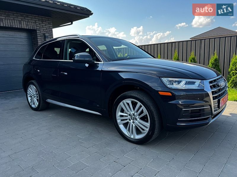 Внедорожник / Кроссовер Audi Q5 2018 в Луцке