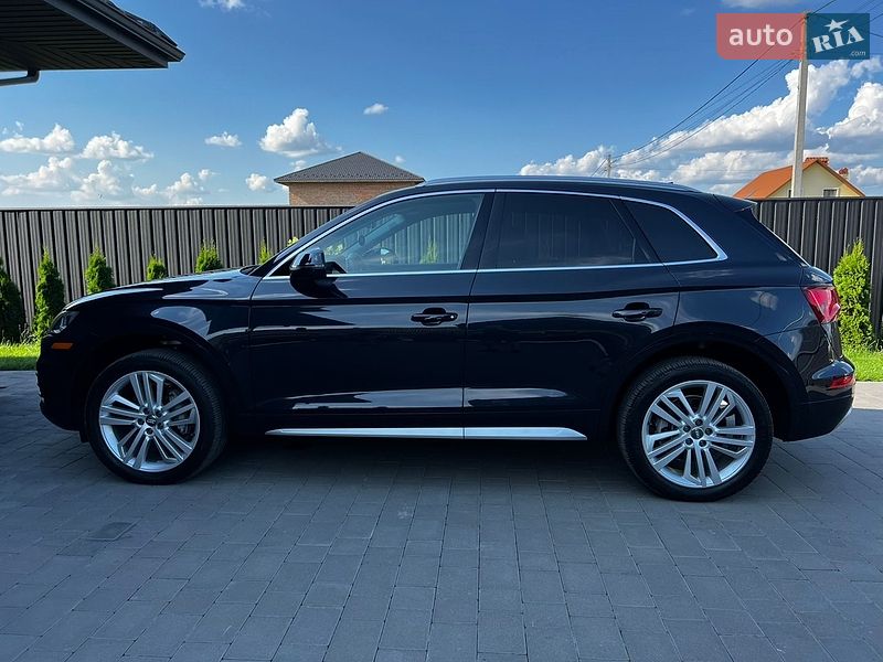 Внедорожник / Кроссовер Audi Q5 2018 в Луцке