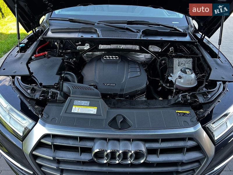 Внедорожник / Кроссовер Audi Q5 2018 в Луцке