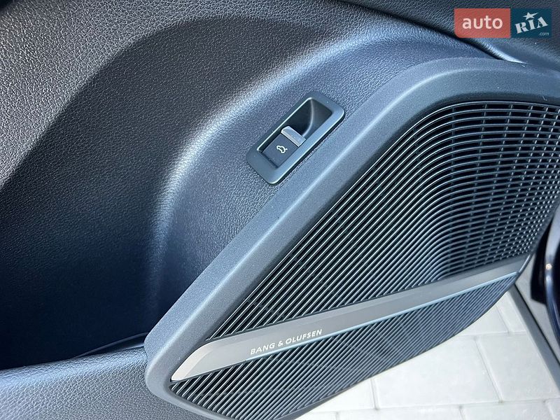 Внедорожник / Кроссовер Audi Q5 2018 в Луцке