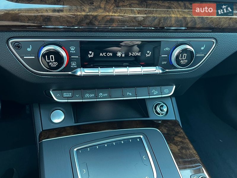 Внедорожник / Кроссовер Audi Q5 2018 в Луцке