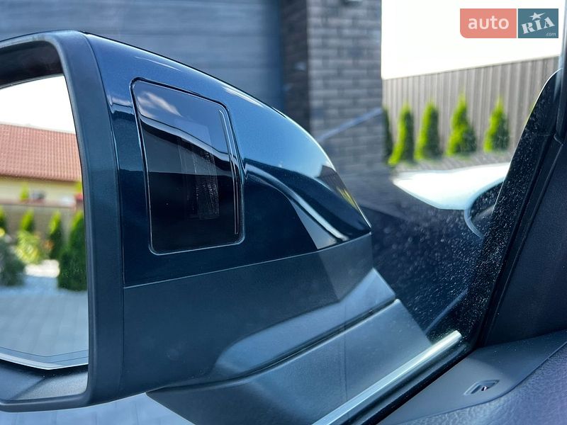 Внедорожник / Кроссовер Audi Q5 2018 в Луцке