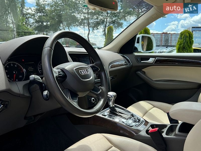 Внедорожник / Кроссовер Audi Q5 2015 в Львове