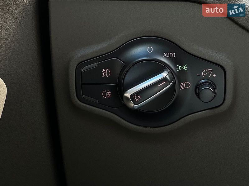 Внедорожник / Кроссовер Audi Q5 2015 в Львове