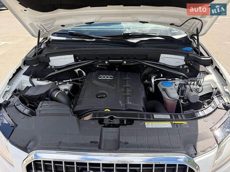 Позашляховик / Кросовер Audi Q5 2014 в Києві