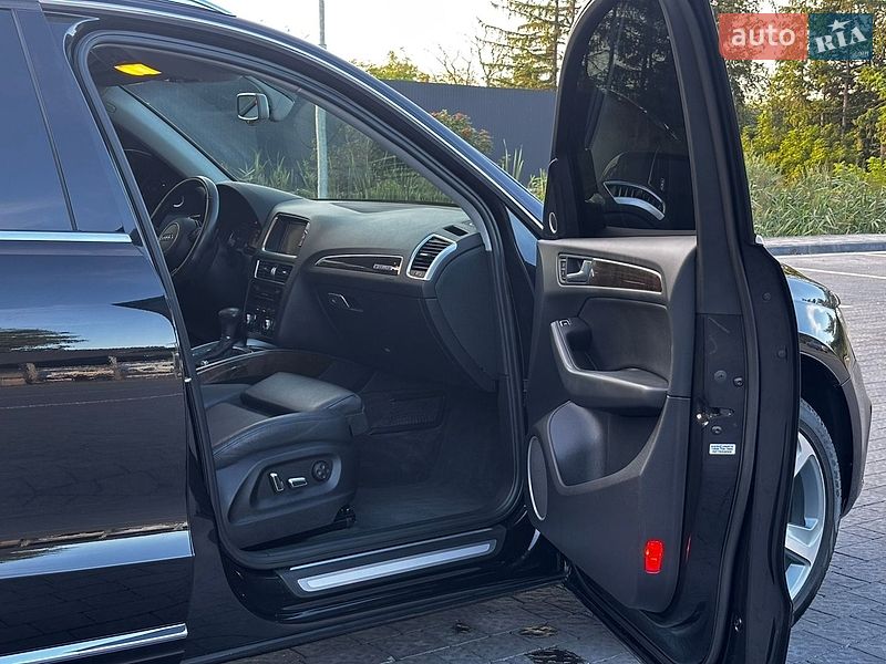 Внедорожник / Кроссовер Audi Q5 2014 в Самборе