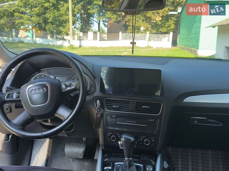 Внедорожник / Кроссовер Audi Q5 2012 в Черкассах