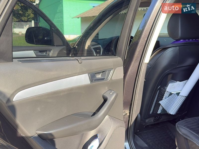 Внедорожник / Кроссовер Audi Q5 2012 в Черкассах