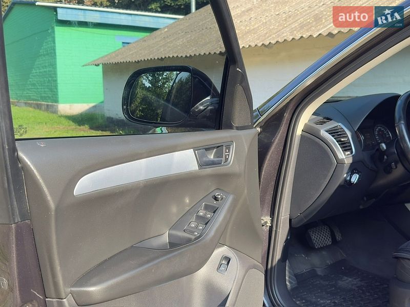 Внедорожник / Кроссовер Audi Q5 2012 в Черкассах