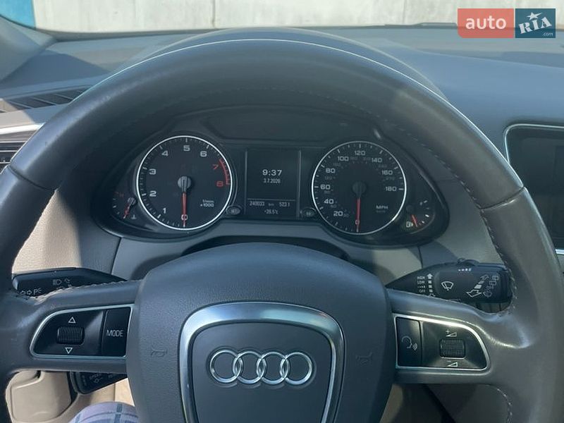 Позашляховик / Кросовер Audi Q5 2010 в Києві