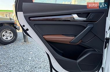 Внедорожник / Кроссовер Audi Q5 2019 в Стрые