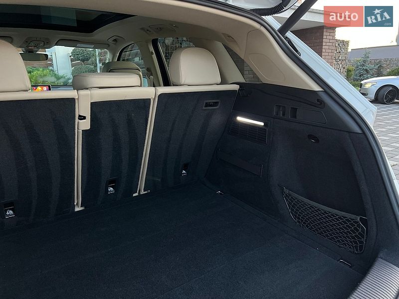 Внедорожник / Кроссовер Audi Q5 2018 в Стрые