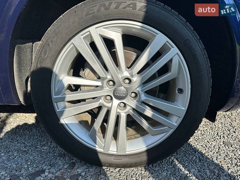 Позашляховик / Кросовер Audi Q5 2020 в Солонці